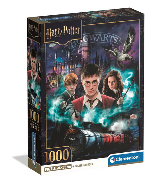 Caja del Puzzle Harry Potter Collage 1000 piezas Clementoni. Harry, Ron y Hermione con varitas ante el castillo de Hogwarts, con el Hogwarts Express, una lechuza y un hipogrifo.