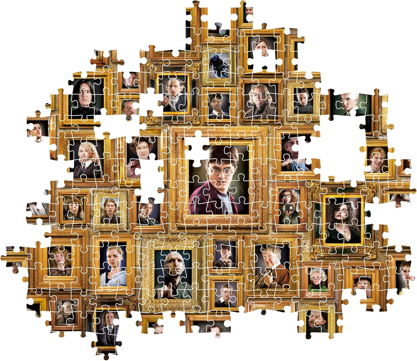 Montaje parcial del Puzzle Harry Potter Retratos 1000 piezas Clementoni, con piezas encajadas mostrando la pared de marcos dorados con los personajes de la saga y piezas sueltas alrededor.