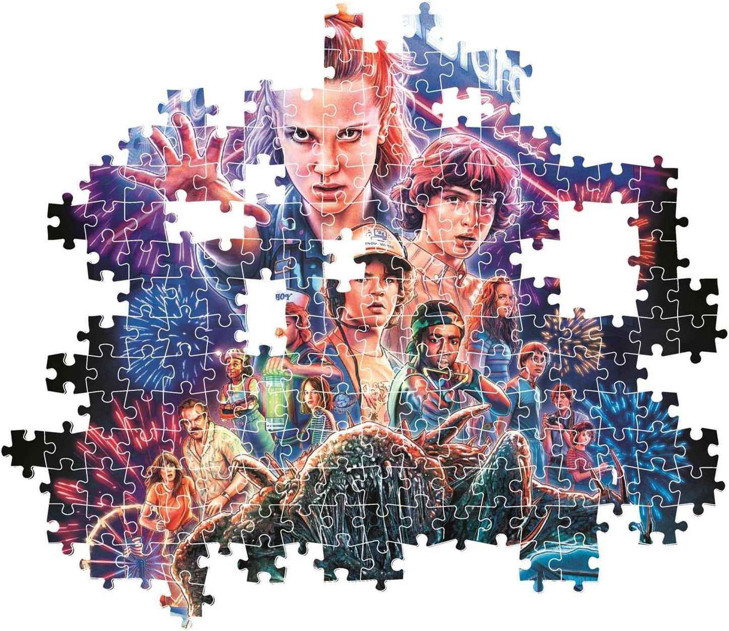 Montaje parcial del Puzzle Stranger Things Temporada 3 1000 piezas Clementoni, con piezas encajadas mostrando a Eleven y el resto de personajes, y piezas sueltas alrededor.